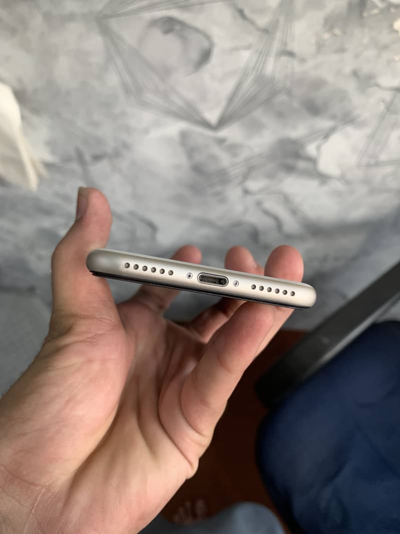 Apple iPhone SE 1