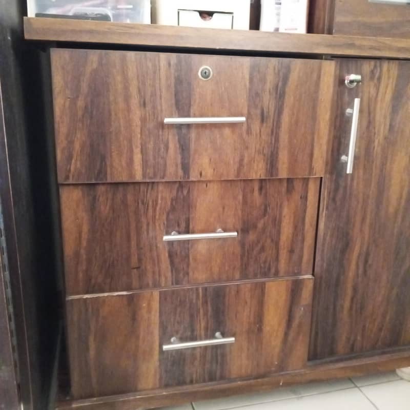 Dressing Table 2