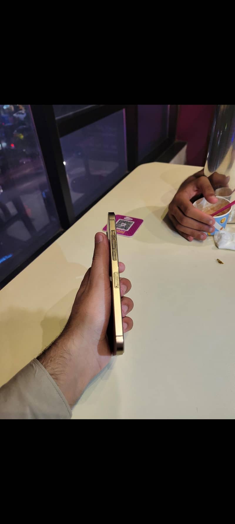 Apple iPhone 12 Pro Max 4