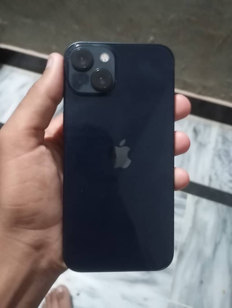 Apple iPhone 13 0