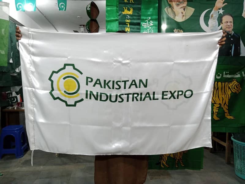 Executive Flag 4