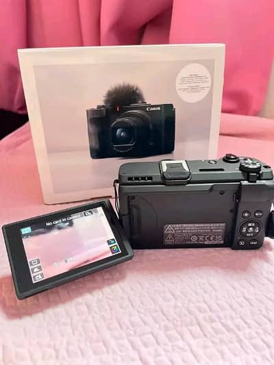 Canon PowerShot V1 Vlogging Cam