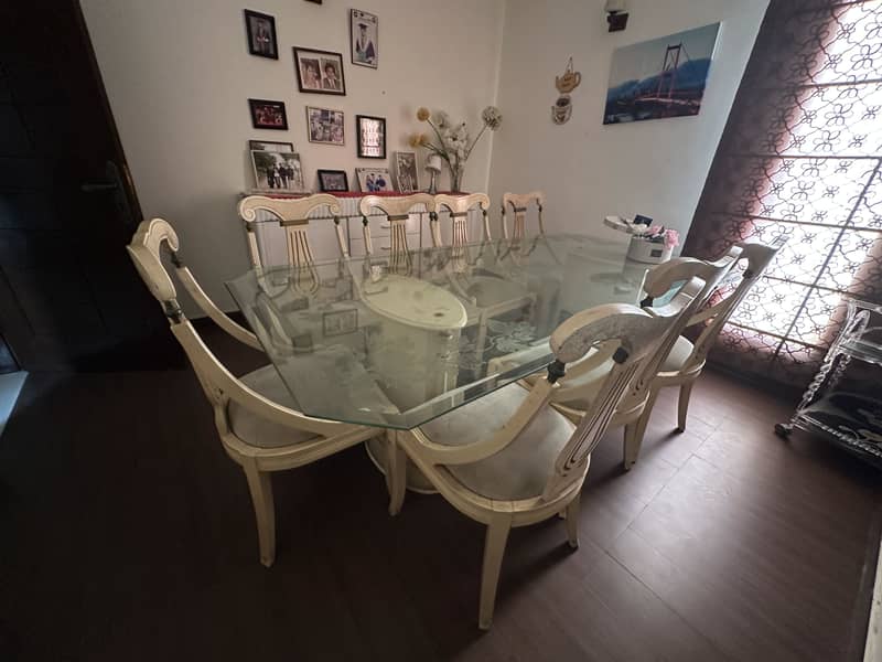 White dinning table 2
