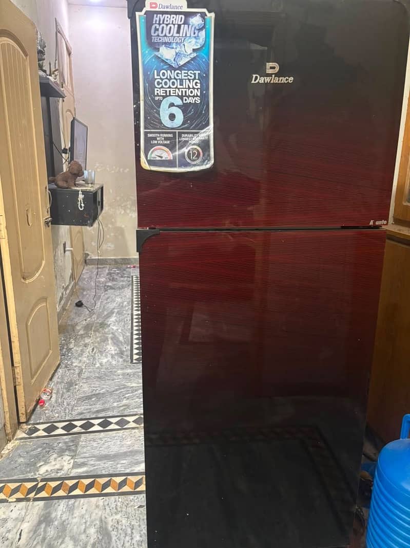 Refrigerator 0