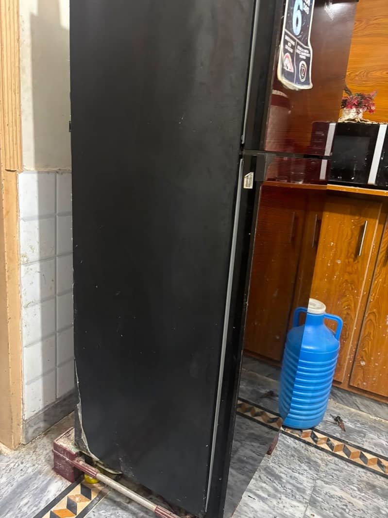Refrigerator 6