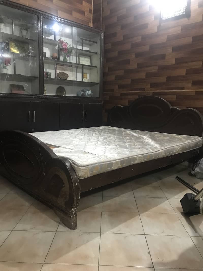 Large bed 4