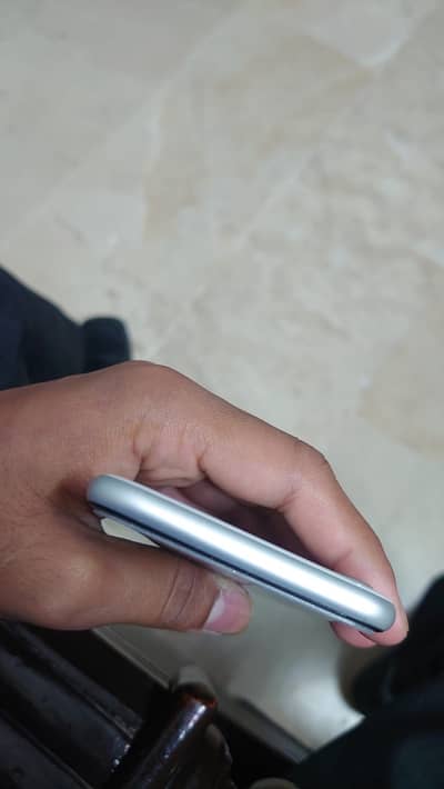 Apple iPhone SE 2020 PTA APPROVED