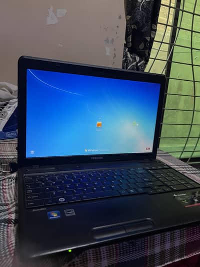Satellite c660D