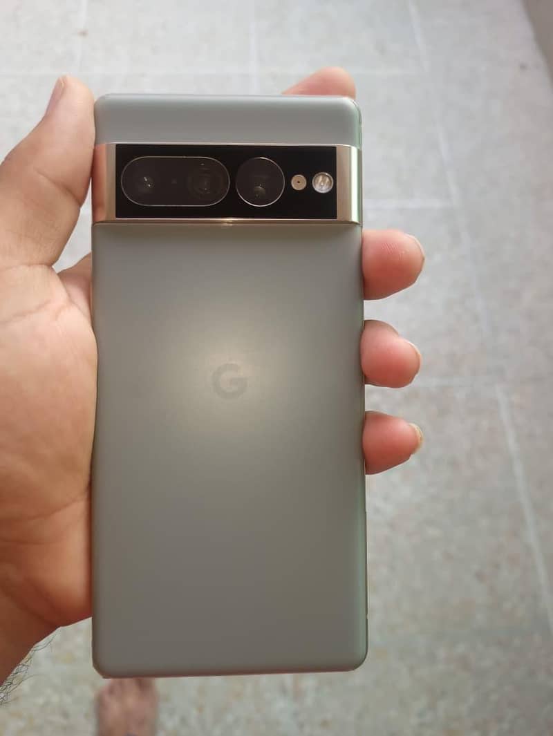 Google Pixel 7 Pro 2