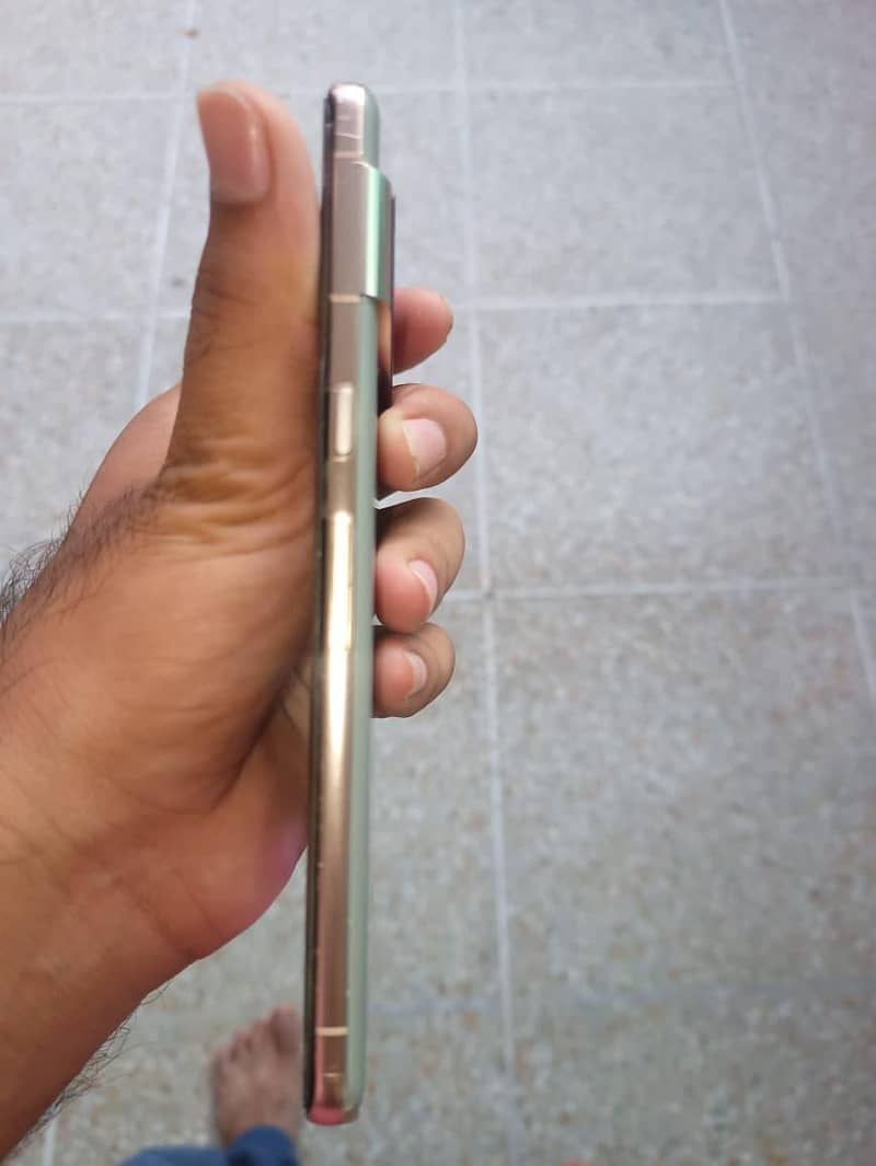 Google Pixel 7 Pro 4
