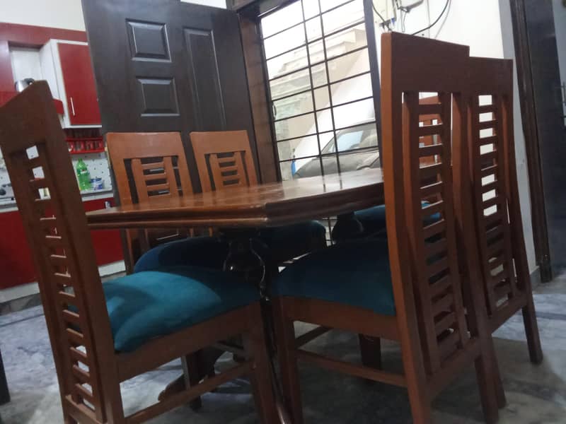 dinning table+Charis 2