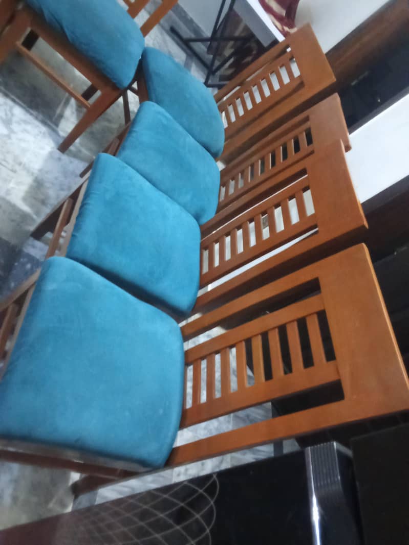 dinning table+Charis 3