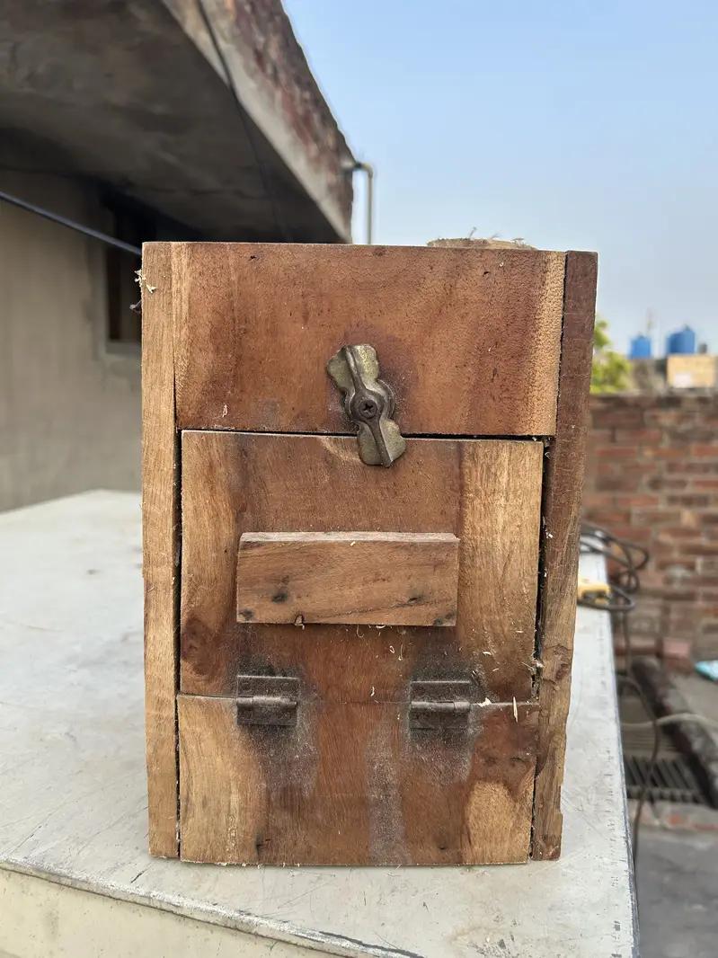 Lovebird Breeding Box | Double Side Open | 10 Pieces Available — photo 5