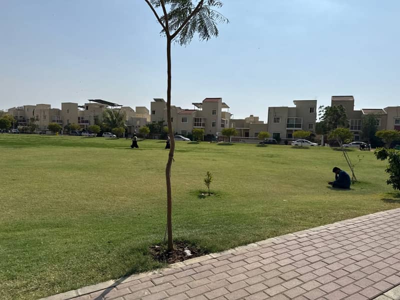 Block N 120 Square Yards Plot 11