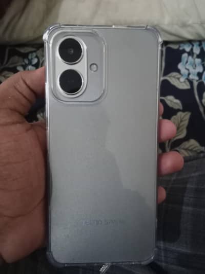 Tecno Spark Go 2
