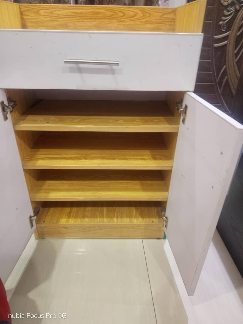 shoe rack 5