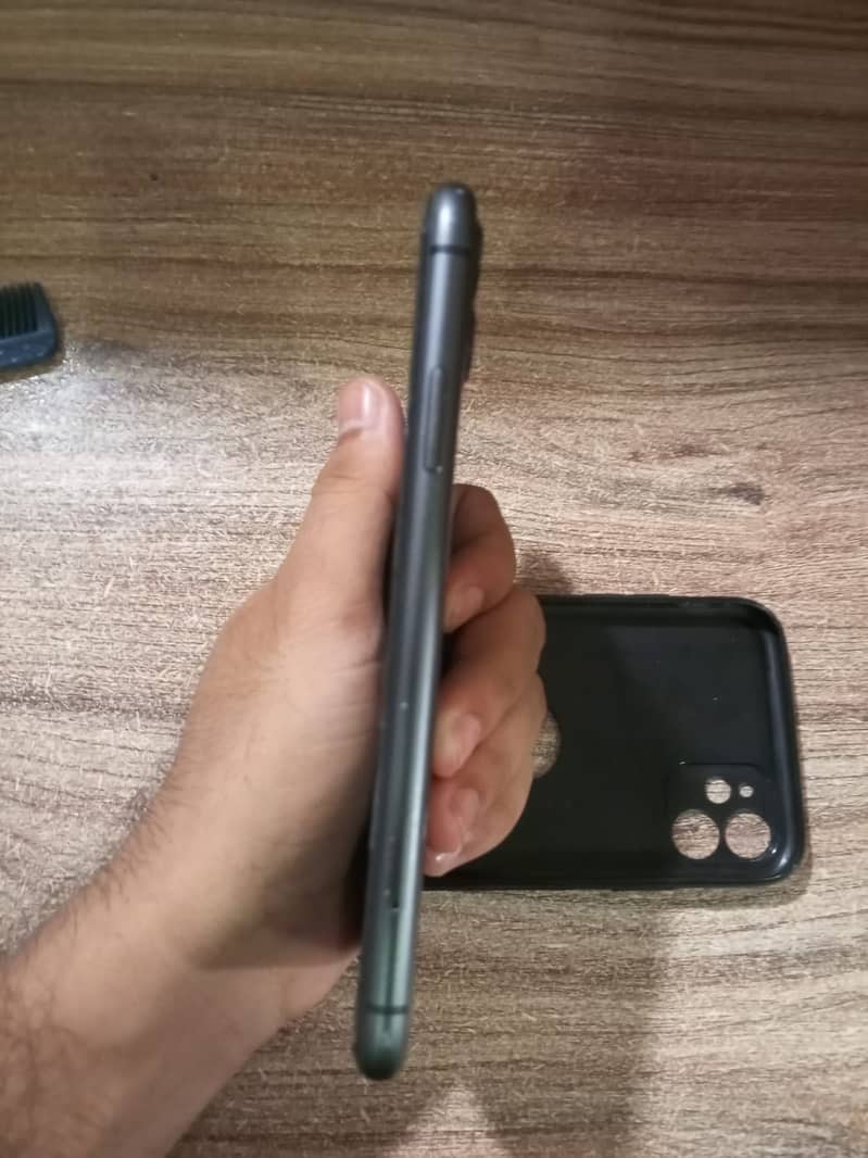 Apple iPhone 11 1
