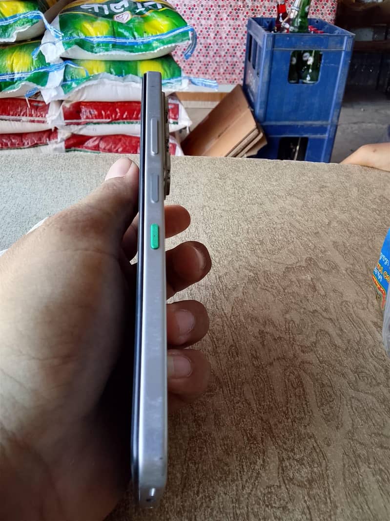infinix 2