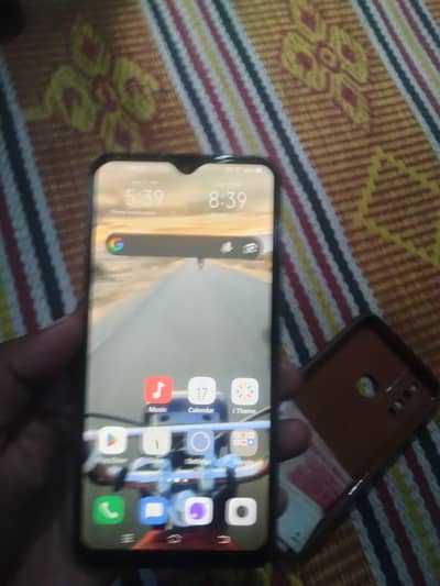 vivo Y17