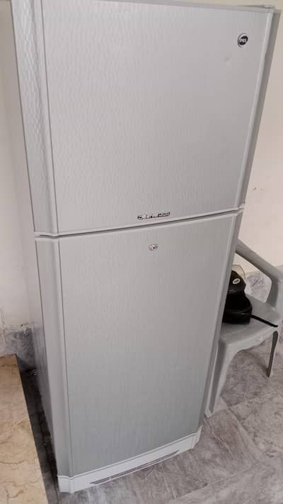 fridge