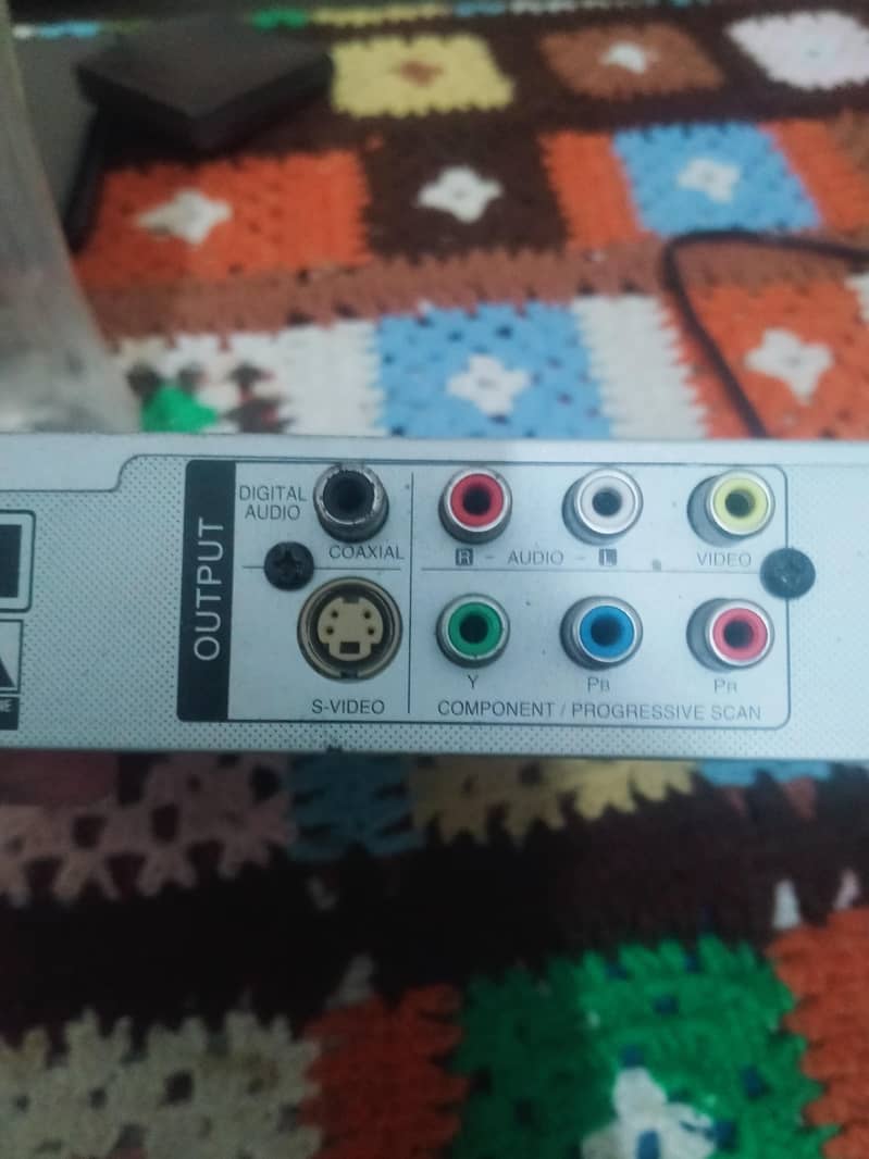 DVD/VCD/CD player 1