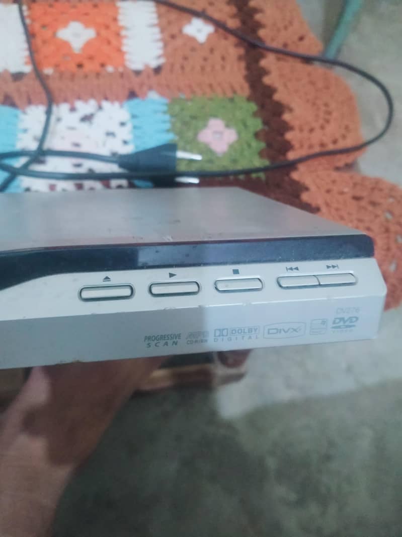 DVD/VCD/CD player 2