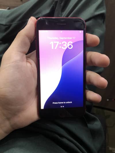 Apple iPhone SE