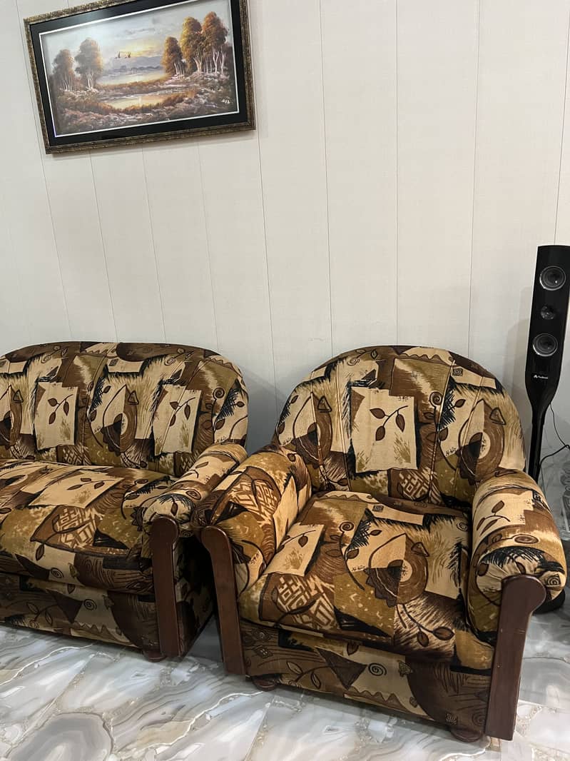 Sofa set 0