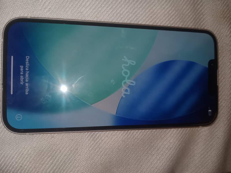 Apple iPhone 14 3