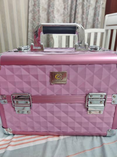 brand new vanity box