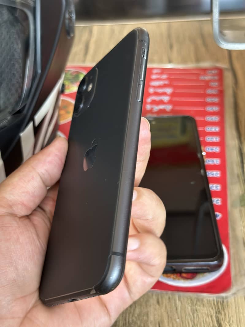 Apple iPhone 11 1