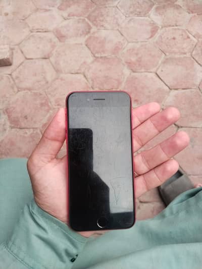 Apple iPhone SE