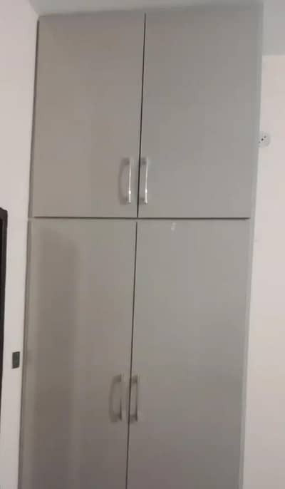 Hamary Haan kitchen cabinets or Gharelu Almariyo Ka Kam Kiya jata hai