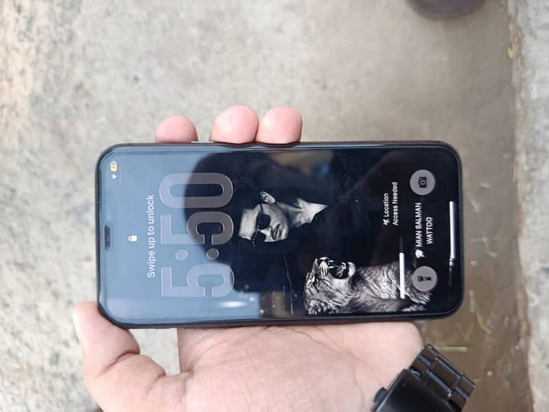 Apple iPhone 11 Pro 1
