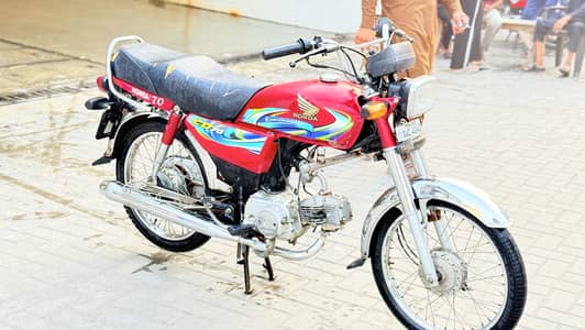 Honda CD70 condition 10by8 Total geniun all Ohk