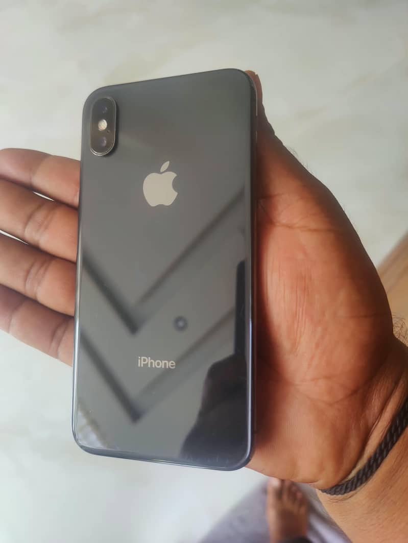 Apple iPhone X 1