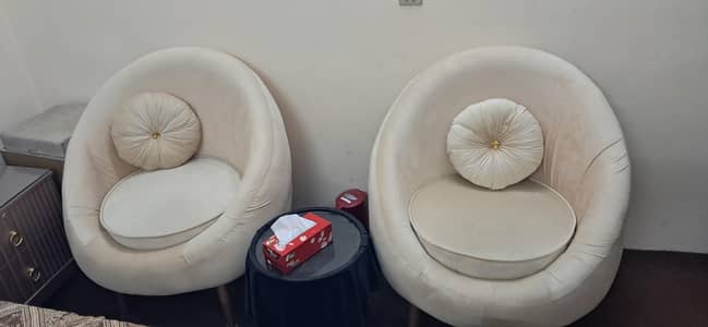 Coffee chair with Center table