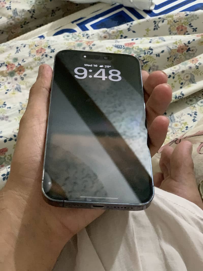 Iphone 14 pro max 5