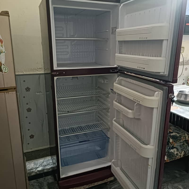 orient fridge 2