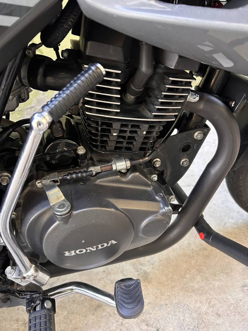 CB150 1