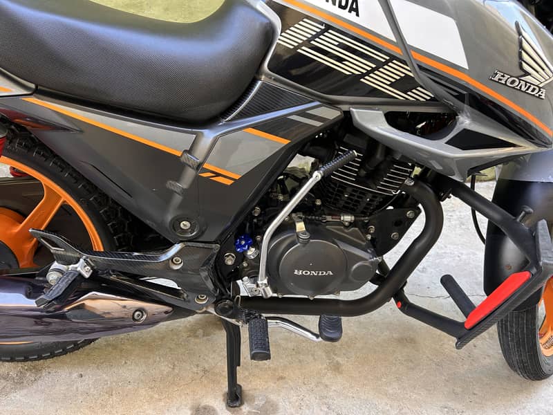 CB150 14