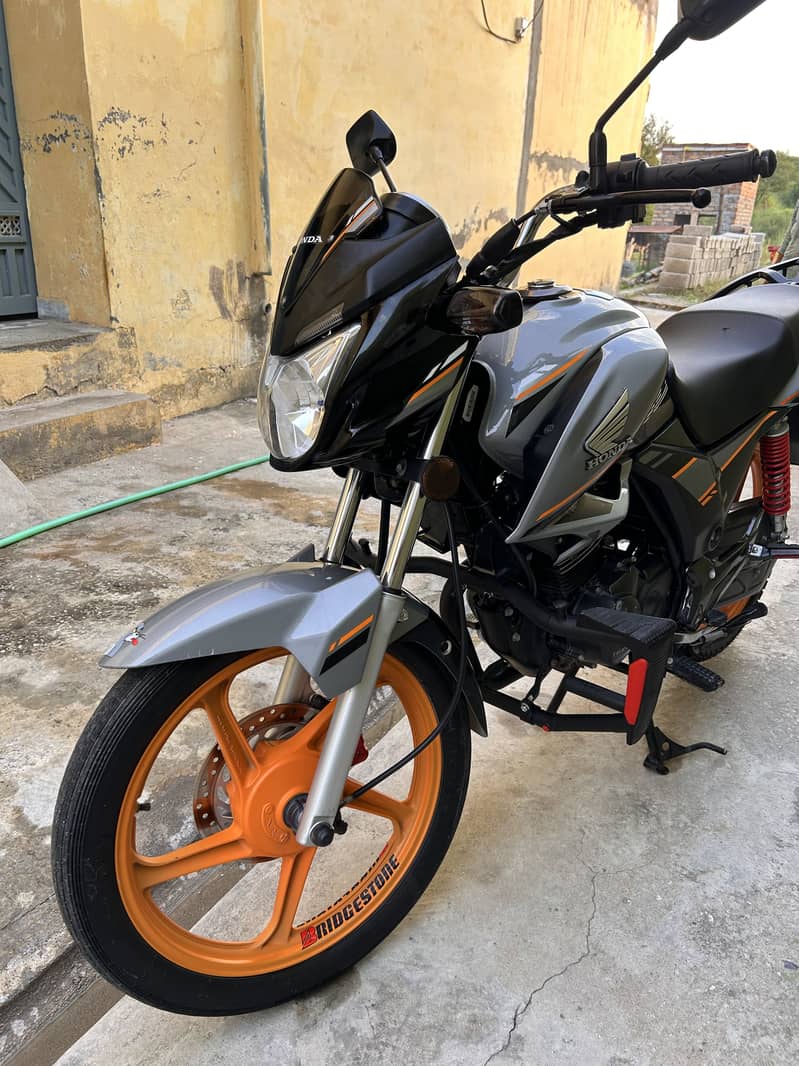 CB150 16