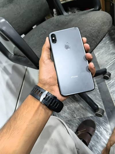 Apple iPhone XS Max  Official PTA  256 GB
