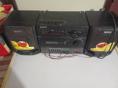 tape reacdor and radio of sony original