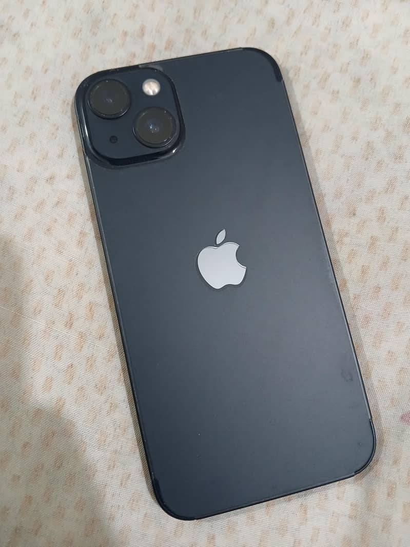 Apple iPhone 13 1
