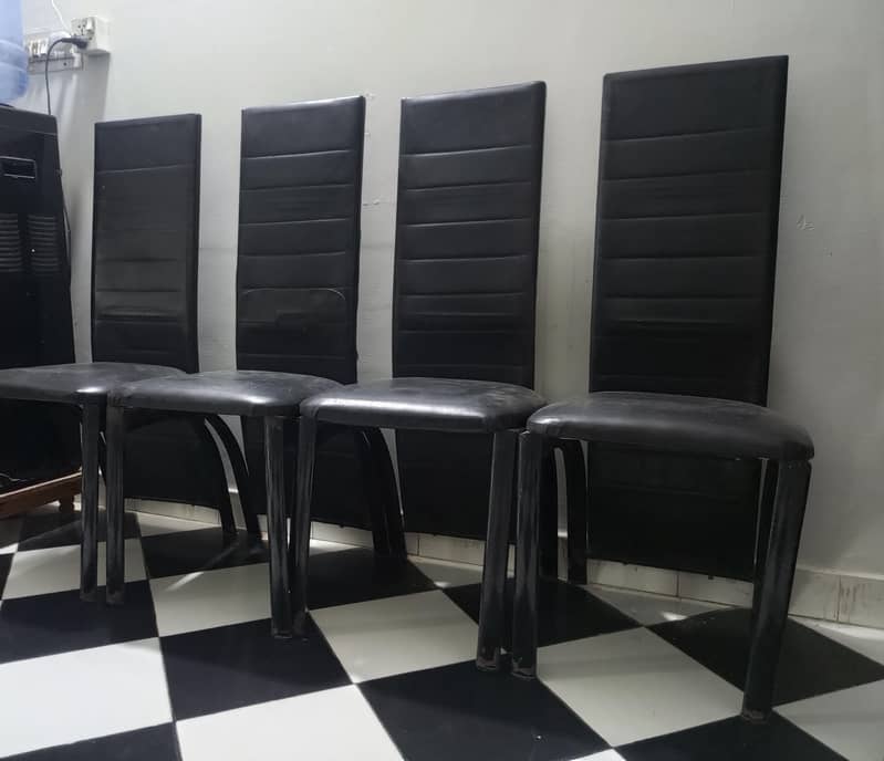4 seater dining table 5