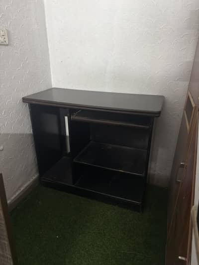 Office table for sale