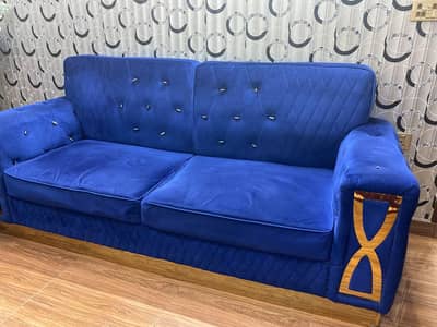 Sofa set in blue color