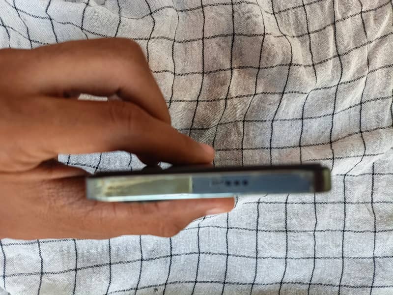 Tecno CAMON 20 2
