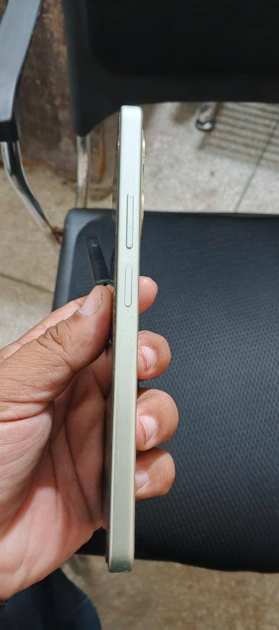 OPPO A5 Pro 1